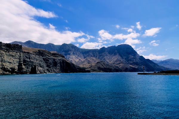 1716907369 818 Cuantas islas tiene Espana - 2026 - En España se ubican 11 islas destacadas que pertenecen a los reconocidos archipiélagos de las Islas Canarias e Islas Baleares. Sin embargo, estas no son las únicas islas existentes en territorio español, ya que en realidad hay aproximadamente 179 islas e islotes. En este artículo de Contaminación Ambiental te revelamos cuántas islas hay en España y te mostramos algunos ejemplos de las más relevantes y fascinantes. ¡No te lo pierdas! Cuántas islas tiene España - Gran Canaria