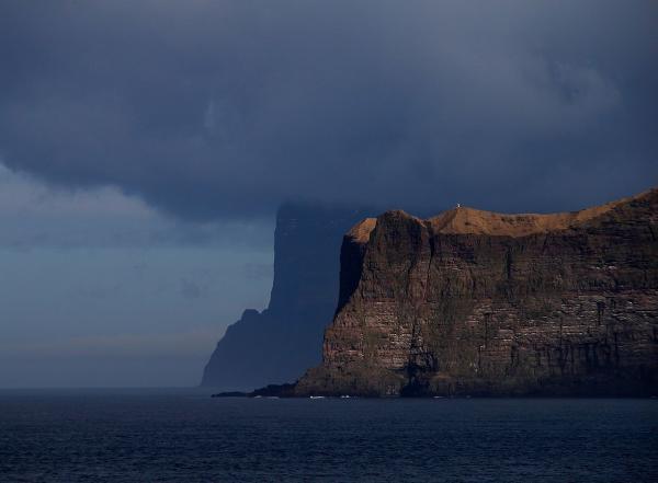 Los acantilados más altos de Europa - Acantilados de Cabo Enniberg (Islas Feroe, Dinamarca)