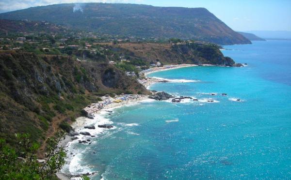 Los acantilados más altos de Europa - Acantilados de Capo Vaticano (Italia)