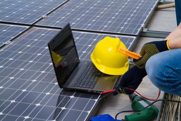 Tu guía para el autoconsumo: componentes de una instalación fotovoltaica - Componentes fundamentales de una instalación fotovoltaica