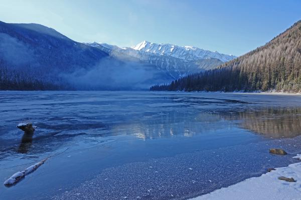 Los lagos más grandes del mundo - Gran Lago del Oso